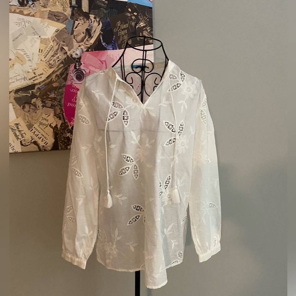 J. McLaughlin White Boho Coastal Blouse in Medium💕
